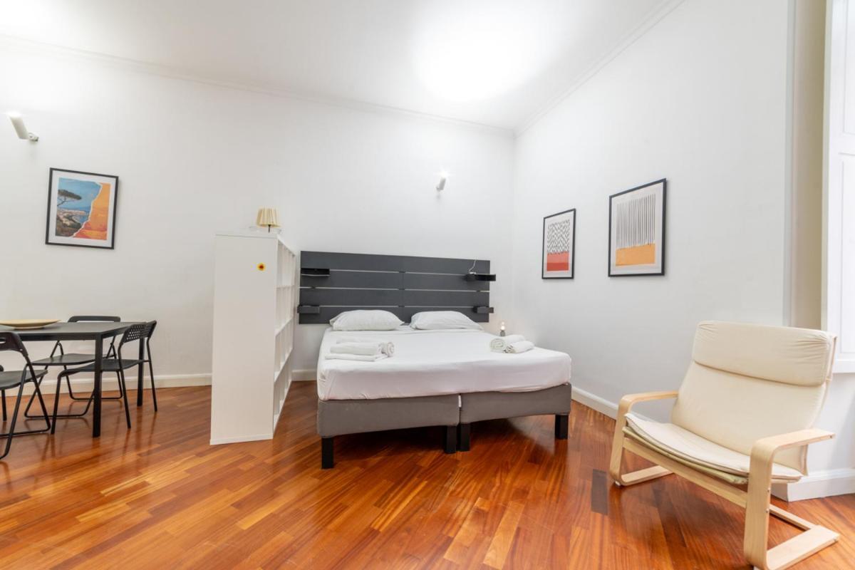 Apartamento Via Atri 25 Nápoles Exterior foto